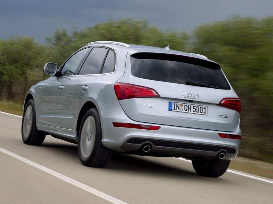  Audi Q5 Hybrid Quattro (8R) 2011 года  (фото 33 из 40)